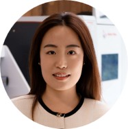 a profile photo of a woman